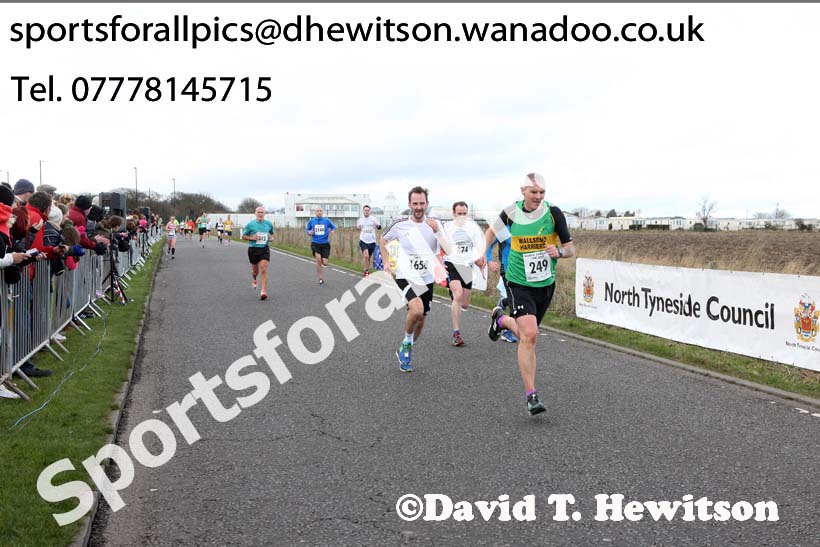 North Tyneside 10k Road Race, Whitley Bay. Photo: David T. Hewitson/Sports for All Pics